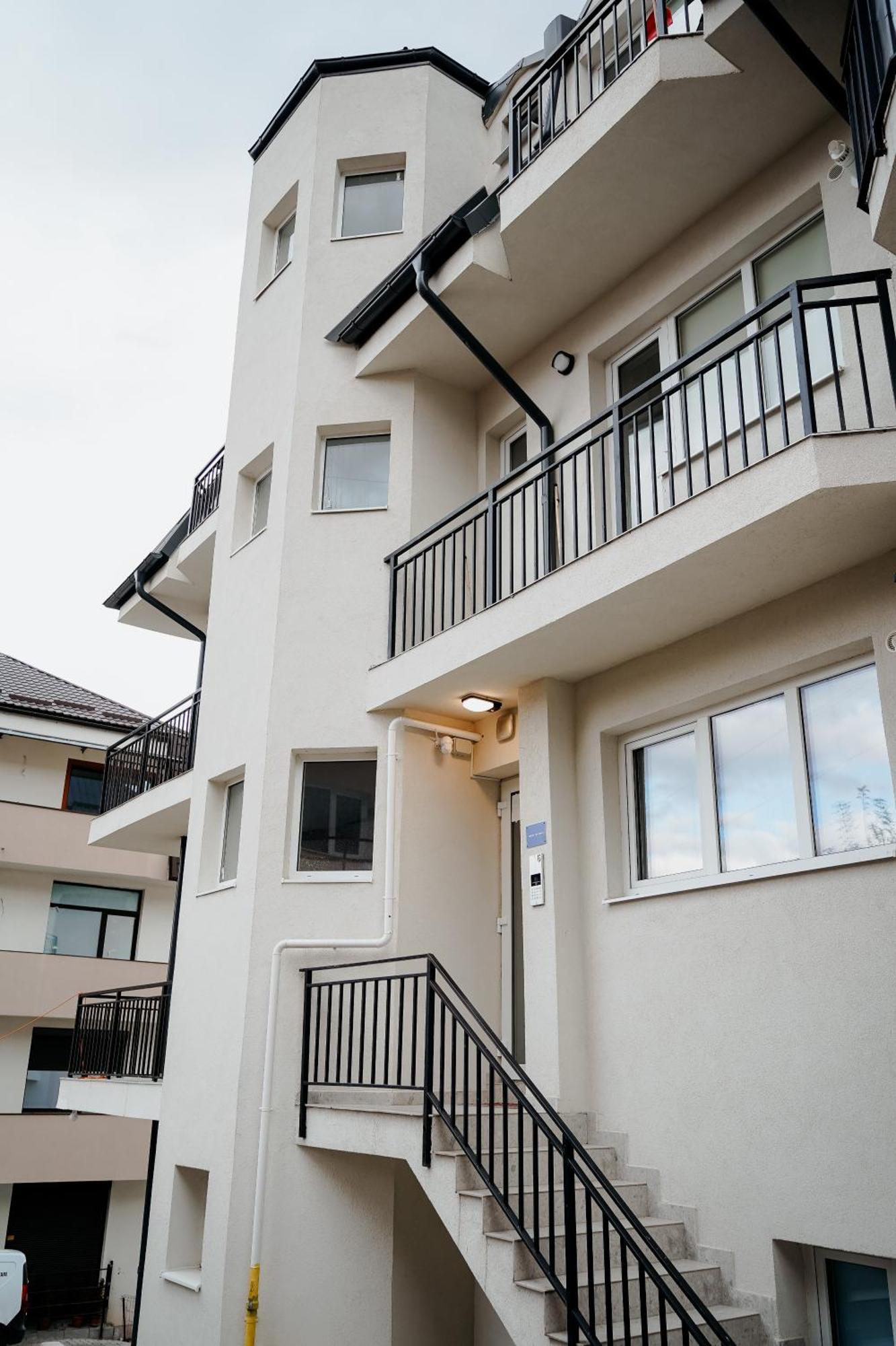 Andrew Apartaments Kluż-Napoka Zewnętrze zdjęcie