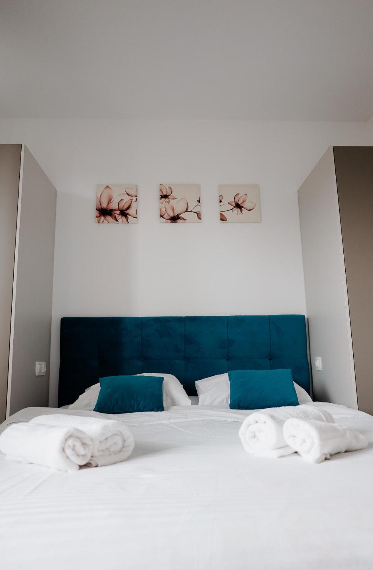 Andrew Apartaments Kluż-Napoka Zewnętrze zdjęcie