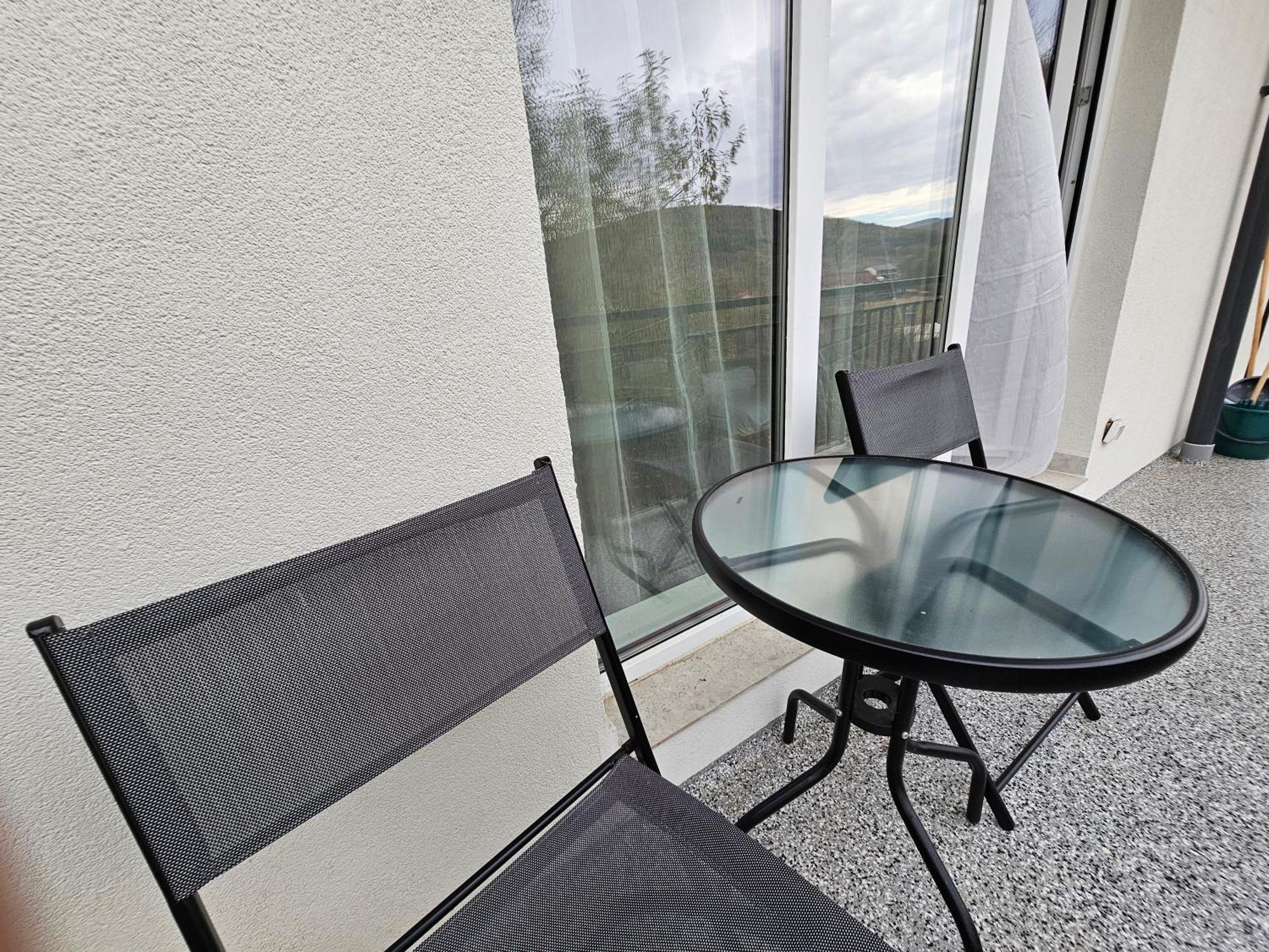 Andrew Apartaments Kluż-Napoka Zewnętrze zdjęcie